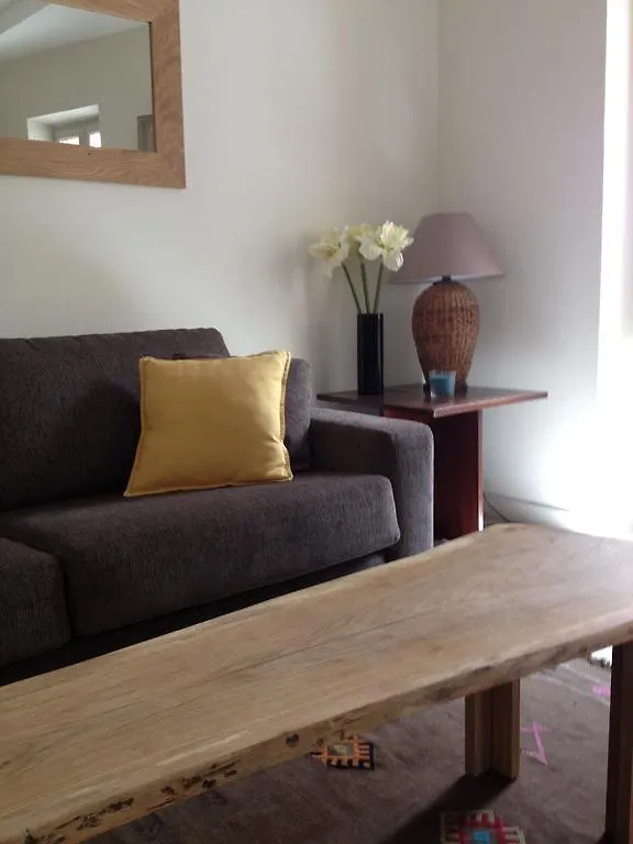 Sous Le Clocher Marsylia Apartament